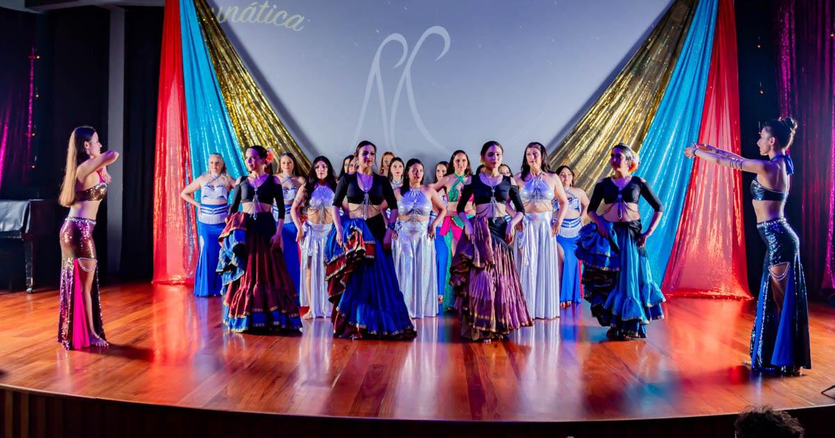 Mapanare Academia de Danzaos Orientales - Manizales Colombia